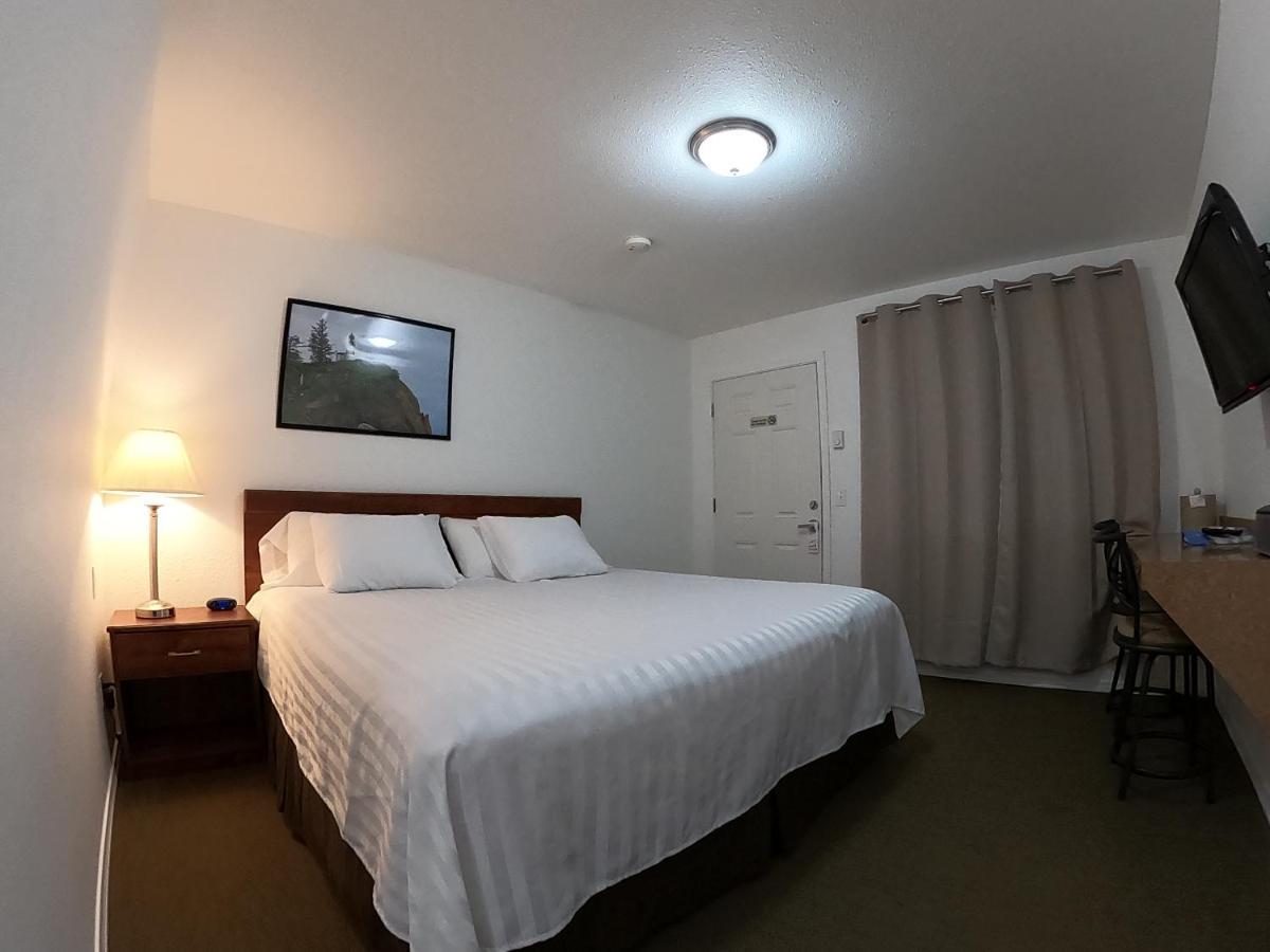 Col-Pacific Motel Ilwaco Экстерьер фото